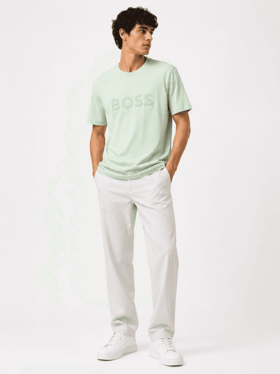 Tee